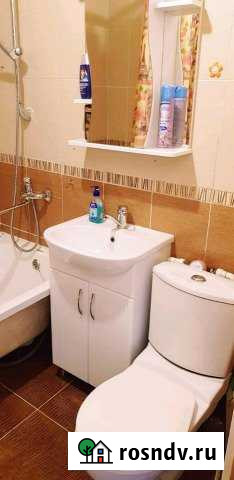 1-комнатная квартира, 50 м², 4/4 эт. в аренду посуточно в Альметьевске Альметьевск - изображение 1