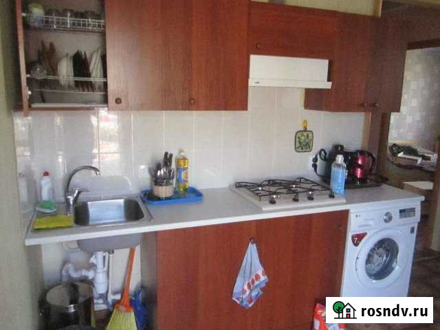 Коттедж 20 м² на участке 1 сот. в аренду посуточно в Астрахани Астрахань - изображение 1