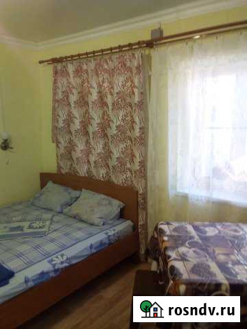 Дом 24 м² на участке 6 сот. в аренду посуточно в Кабардинке Кабардинка - изображение 1