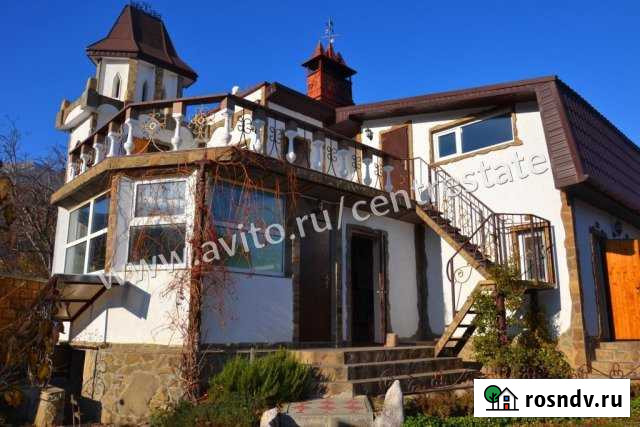 Дом 300 м² на участке 11 сот. на продажу в Алуште Алушта - изображение 1