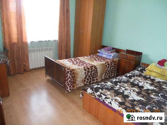 Комната 12 м² в 3-ком. кв., 2/2 эт. в аренду посуточно в Севастополе Севастополь - изображение 1