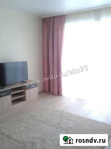 2-комнатная квартира, 72 м², 6/14 эт. в аренду на длительный срок в Новороссийске Новороссийск - изображение 1