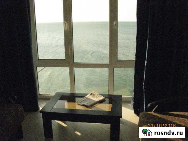 Коттедж 65 м² на участке 1 сот. в аренду посуточно в Саках Саки - изображение 1