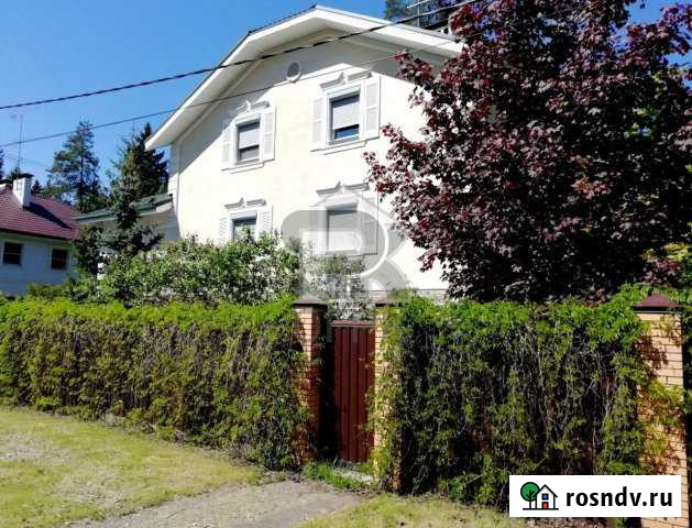 Дом 262.8 м² на участке 12 сот. на продажу в Калининце Калининец - изображение 1