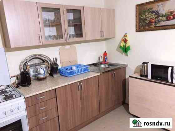 Комната 18 м² в 3-ком. кв., 1/2 эт. в аренду посуточно в Кабардинке Кабардинка