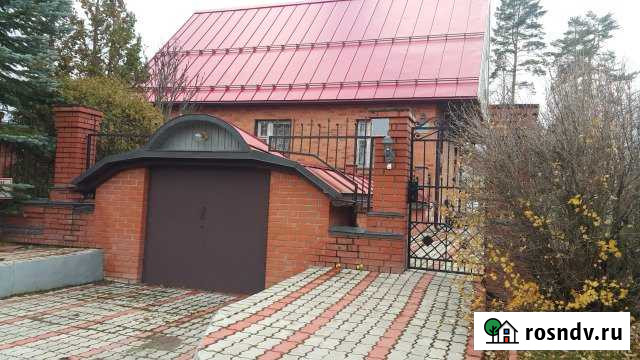 Коттедж 218 м² на участке 15 сот. в аренду на длительный срок в Звенигороде Звенигород - изображение 1