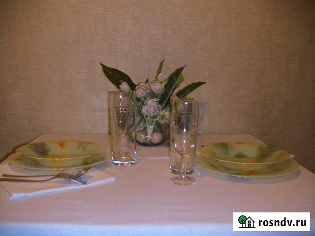 3-комнатная квартира, 68 м², 3/10 эт. в аренду посуточно в Саратове Саратов - изображение 1