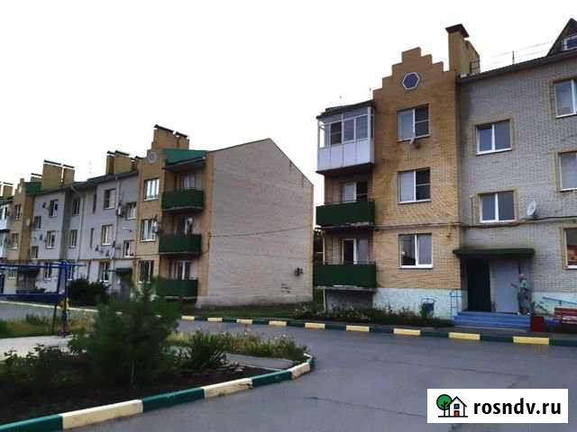 1-комнатная квартира, 33 м², 1/3 эт. в аренду на длительный срок в Новошахтинске Новошахтинск - изображение 1