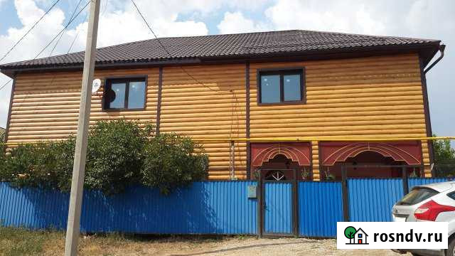 Дом 118 м² на участке 3 сот. в аренду посуточно в Соль-Илецке Соль-Илецк - изображение 1