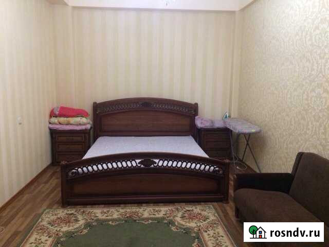 1-комнатная квартира, 50 м², 2/5 эт. в аренду посуточно в Избербаше Избербаш - изображение 1