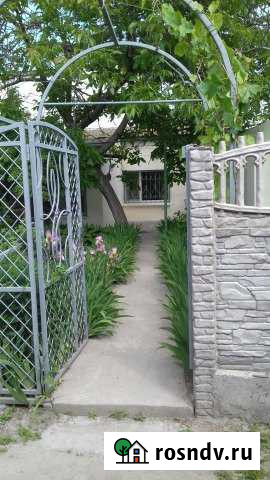 2-комнатная квартира, 49 м², 1/1 эт. в аренду посуточно в Евпатории Евпатория - изображение 1