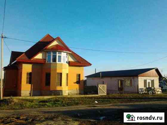 Дом 200 м² на участке 6 сот. на продажу в Миллерово Миллерово