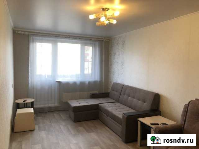 1-комнатная квартира, 31 м², 2/5 эт. в аренду посуточно в Междуреченске Кемеровской области Междуреченск - изображение 1