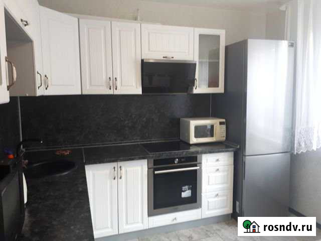 1-комнатная квартира, 38 м², 2/9 эт. в аренду посуточно в Балабаново Балабаново - изображение 1