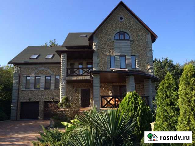 Коттедж 502 м² на участке 12.7 сот. на продажу в Туапсе Туапсе - изображение 1