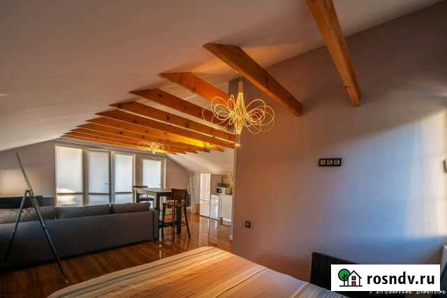 Коттедж 40 м² на участке 1 сот. в аренду посуточно в Ялте Ялта - изображение 1