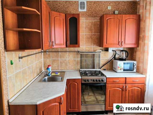 3-комнатная квартира, 48 м², 5/5 эт. в аренду посуточно в Омске Омск - изображение 1