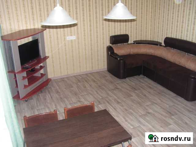 3-комнатная квартира, 80 м², 7/14 эт. в аренду на длительный срок в Саратове Саратов - изображение 1