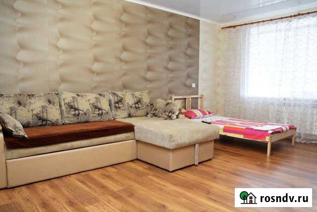 2-комнатная квартира, 65 м², 2/5 эт. в аренду посуточно в Мелеузе Мелеуз - изображение 1