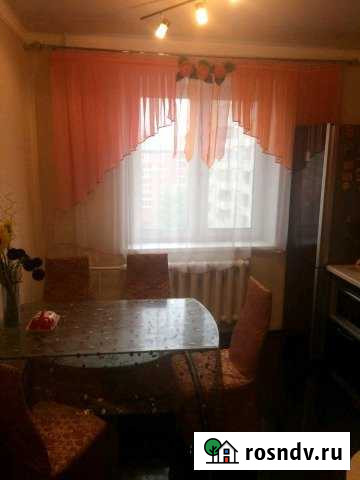 4-комнатная квартира, 87 м², 6/9 эт. в аренду на длительный срок в Тобольске Тобольск - изображение 1