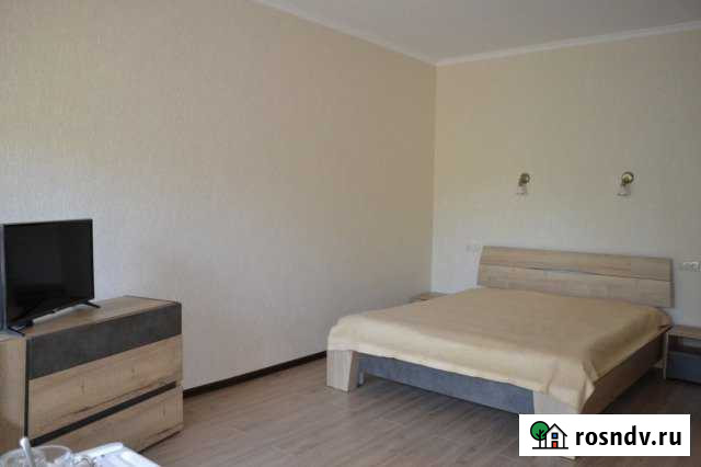 Комната 25 м² в 1-ком. кв., 2/4 эт. в аренду посуточно в Гаспре Гаспра - изображение 1