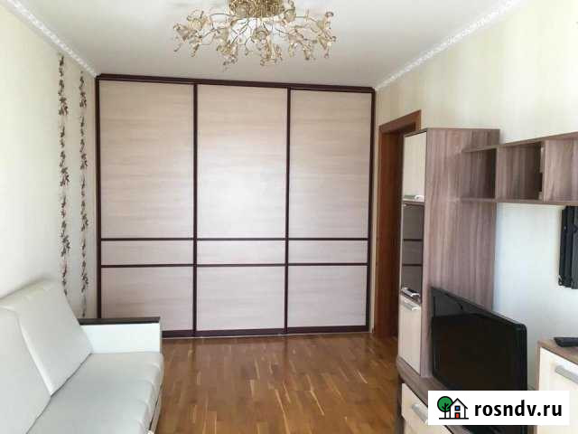 1-комнатная квартира, 36 м², 1/5 эт. в аренду посуточно в Нефтеюганске Нефтеюганск - изображение 1