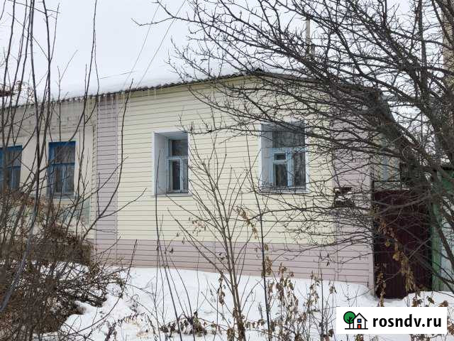 Дом 33 м² на участке 10 сот. на продажу в Острогожске Острогожск - изображение 1