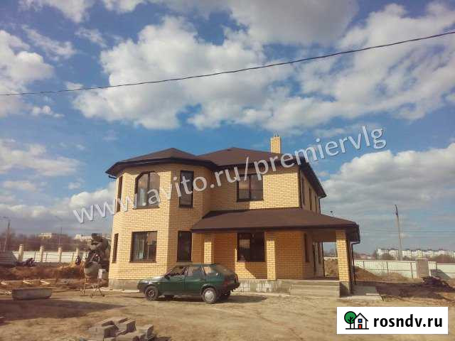 Коттедж 191 м² на участке 9.5 сот. на продажу в Волгограде Волгоград - изображение 1