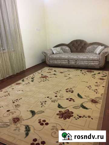 2-комнатная квартира, 76 м², 6/9 эт. в аренду посуточно в Каспийске Каспийск - изображение 1