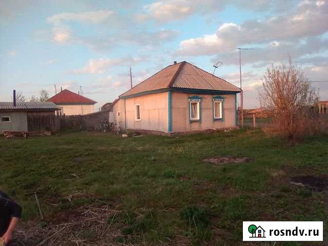 Дом 25 м² на участке 19 сот. на продажу в Зудилово Зудилово - изображение 1