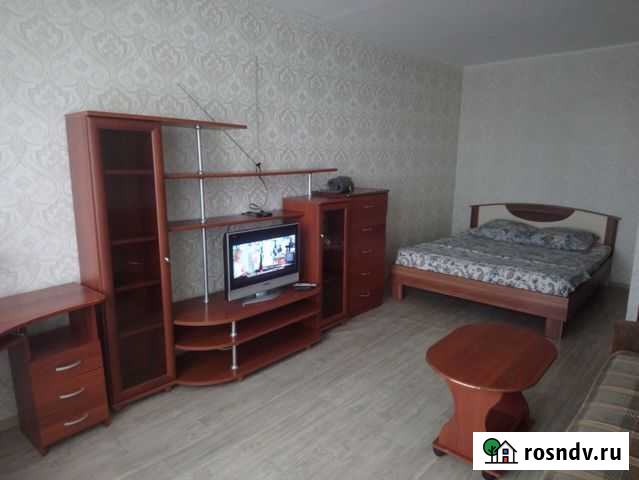 1-комнатная квартира, 40 м², 4/5 эт. в аренду посуточно в Березниках Березники - изображение 1