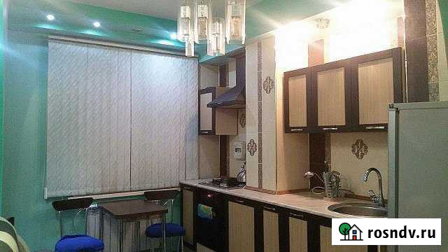 1-комнатная квартира, 50 м², 3/9 эт. в аренду посуточно в Якутске Якутск - изображение 1