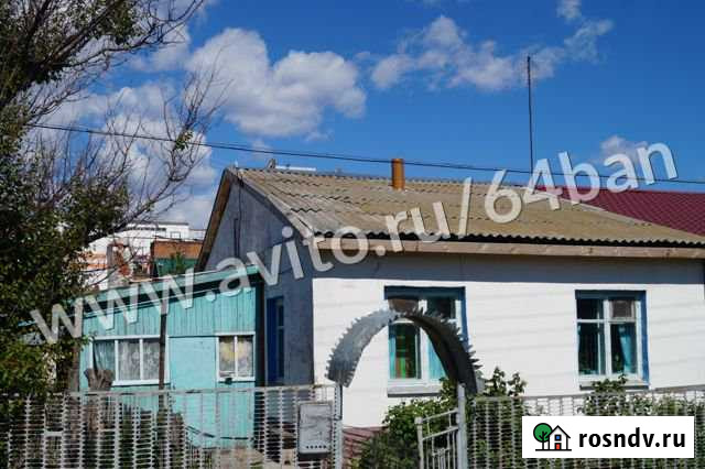 Коттедж 85 м² на участке 10 сот. на продажу в Балаково Балаково - изображение 1