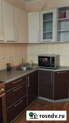 2-комнатная квартира, 48 м², 3/10 эт. в аренду на длительный срок в Кургане Курган - изображение 1