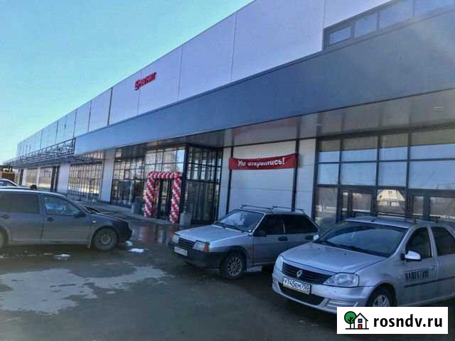 Торговое помещение, 200 кв.м. Электроизолятор - изображение 1