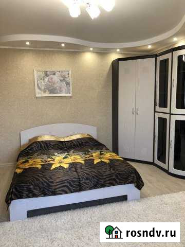 1-комнатная квартира, 30 м², 3/5 эт. в аренду посуточно в Усинске Усинск - изображение 1