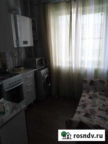 1-комнатная квартира, 32 м², 3/5 эт. в аренду на длительный срок в Волжском Волгоградской области Волжский - изображение 1