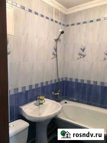 3-комнатная квартира, 56 м², 3/5 эт. в аренду на длительный срок в Абакане Абакан - изображение 1