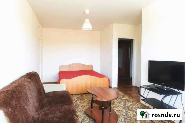 1-комнатная квартира, 32 м², 5/5 эт. в аренду посуточно в Каменске-Уральском Каменск-Уральский - изображение 1