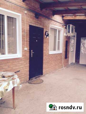 Комната 16 м² в 1-ком. кв., 1/1 эт. в аренду посуточно в Хадыженске Хадыженск - изображение 1