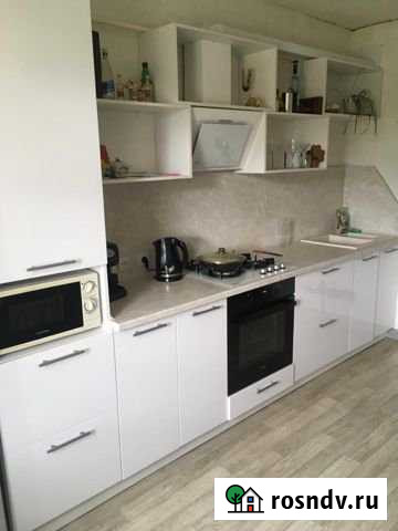 2-комнатная квартира, 67 м², 1/5 эт. на продажу в Карпинске Карпинск - изображение 1