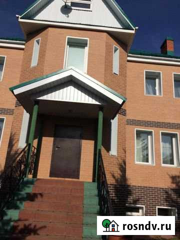 Коттедж 400 м² на участке 10 сот. в аренду на длительный срок в Казани Казань - изображение 1