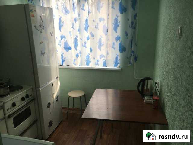 2-комнатная квартира, 60 м², 3/5 эт. в аренду посуточно в Березовском Кемеровской области Березовский - изображение 1