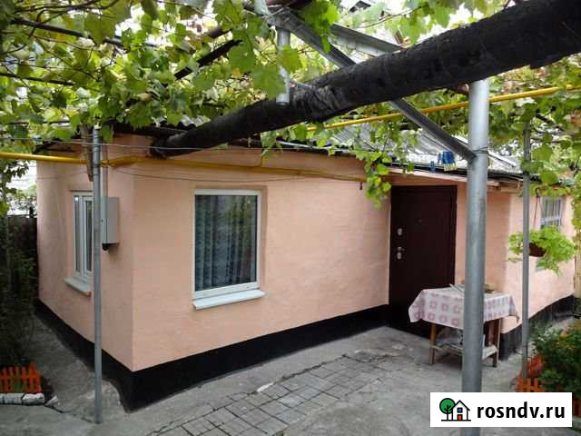 Дом 20 м² на участке 1 сот. в аренду на длительный срок в Новороссийске Новороссийск - изображение 1