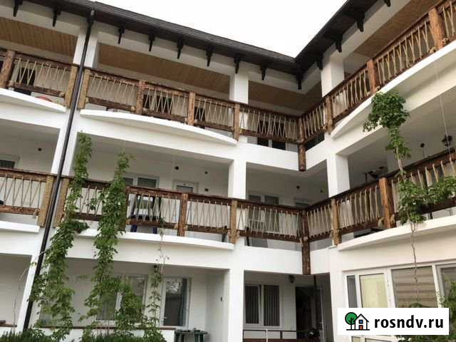 Коттедж 600 м² на участке 8 сот. на продажу в Алуште Алушта - изображение 1