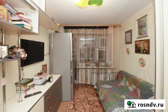 Комната 12 м² в 4-ком. кв., 5/5 эт. на продажу в Нижневартовске Нижневартовск - изображение 1