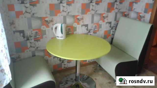 2-комнатная квартира, 50 м², 2/5 эт. в аренду посуточно в Барабинске Барабинск - изображение 1