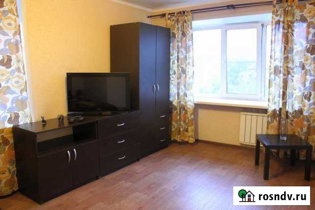 Комната 37 м² в 1-ком. кв., 5/5 эт. в аренду посуточно в Барнауле Барнаул - изображение 1