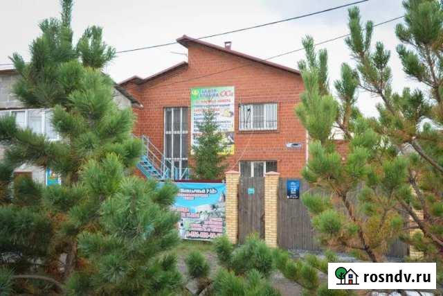 Коттедж 382 м² на участке 11 сот. в аренду посуточно в Челябинске Челябинск - изображение 1