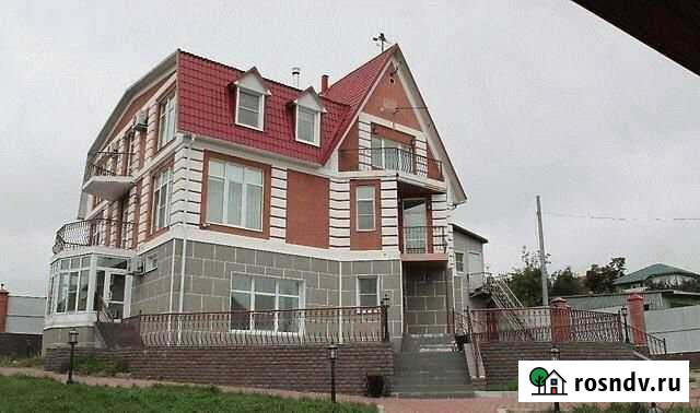 Коттедж 696 м² на участке 15 сот. в аренду посуточно в Хабаровске Хабаровск - изображение 1